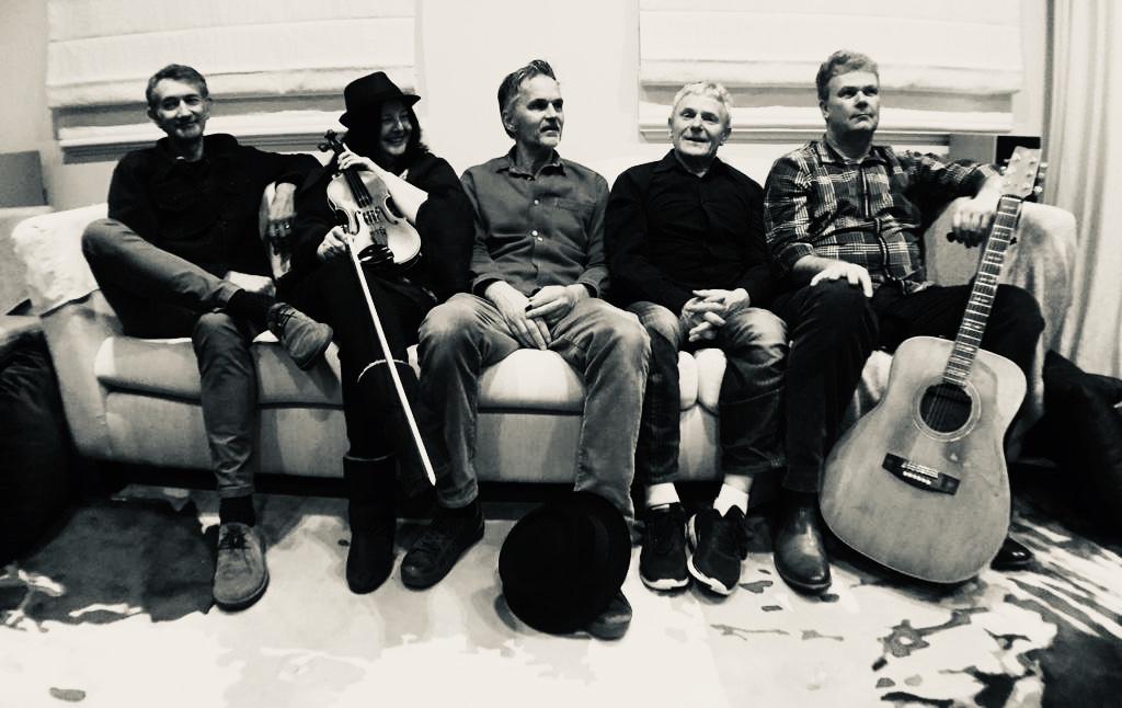 Whangateau Folk In December - Bonus Club Night with Special Guest Hoop!