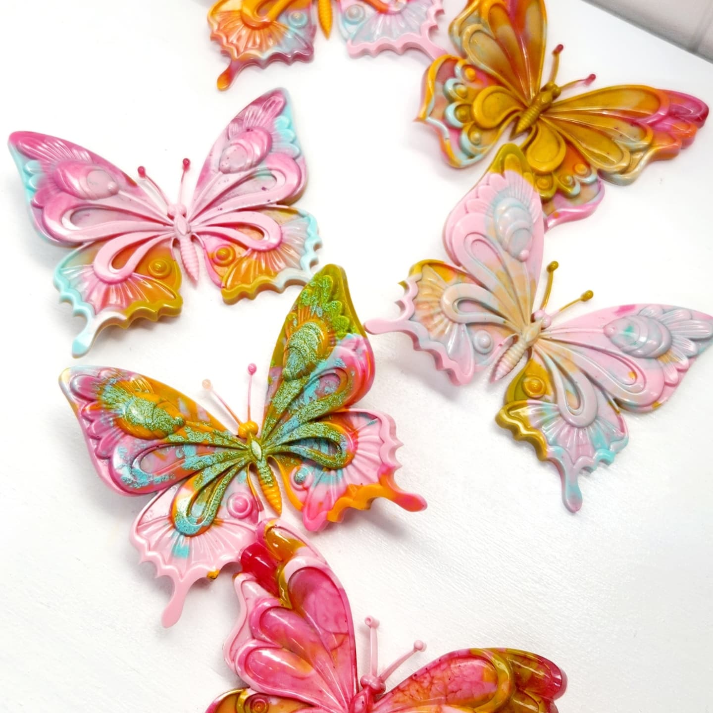 Kids Resin Art Workshops This Spring School Holidays - Two Dates