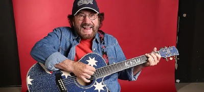 Kevin Blo*dy Wilson - Aussie Icons Tour (Hay)