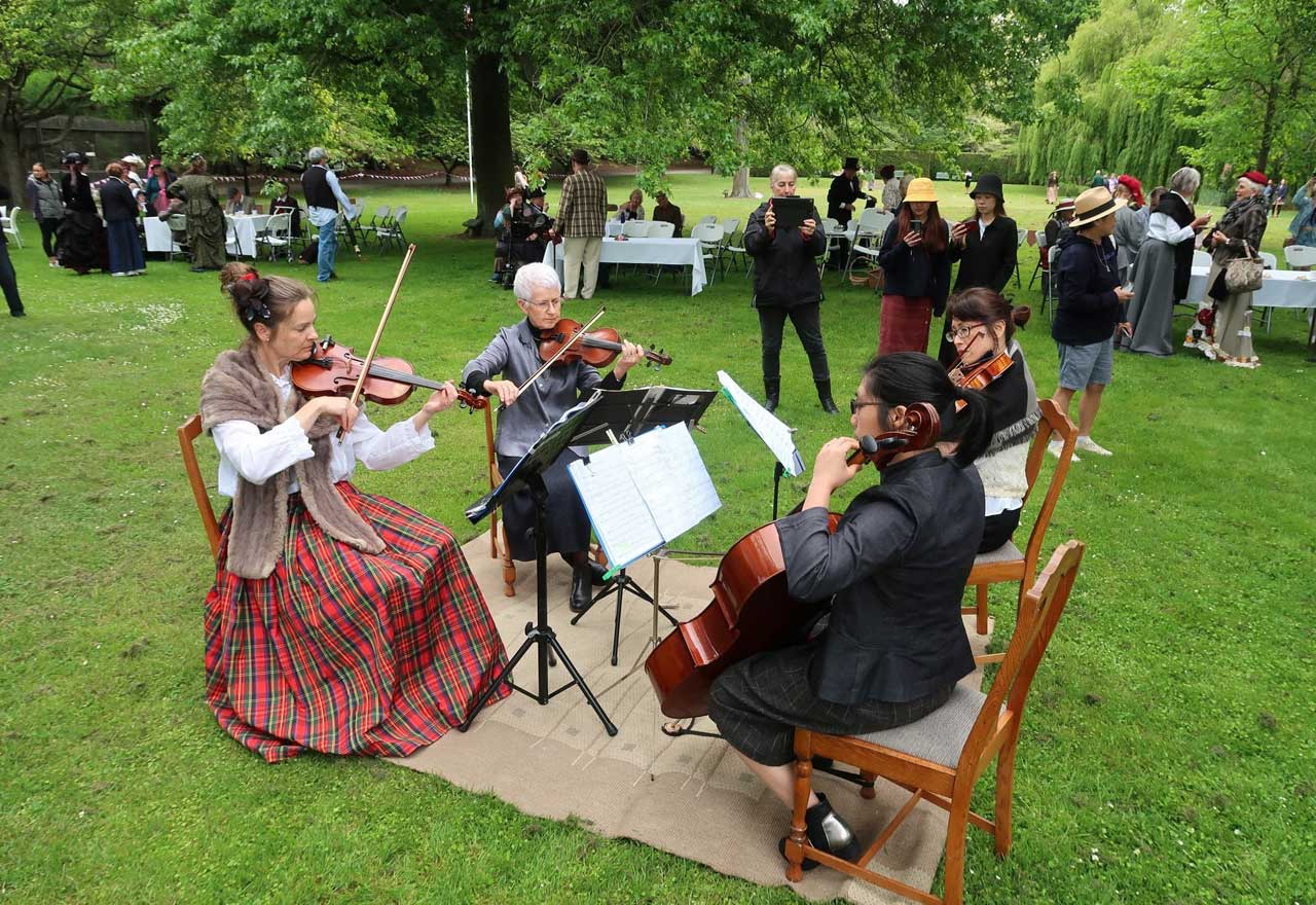 Decadia String Quartet @ Ōamaru Public Gardens