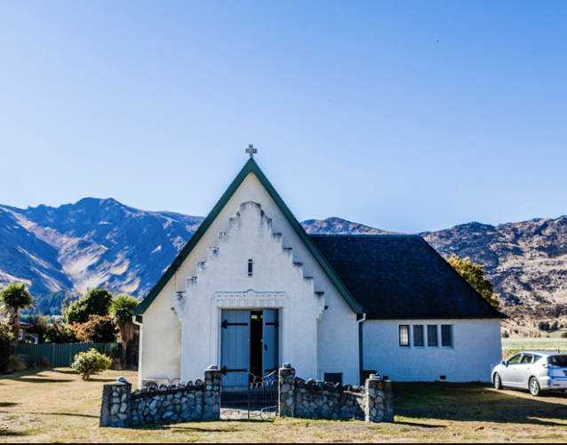 St Ninians Hāwea Flat