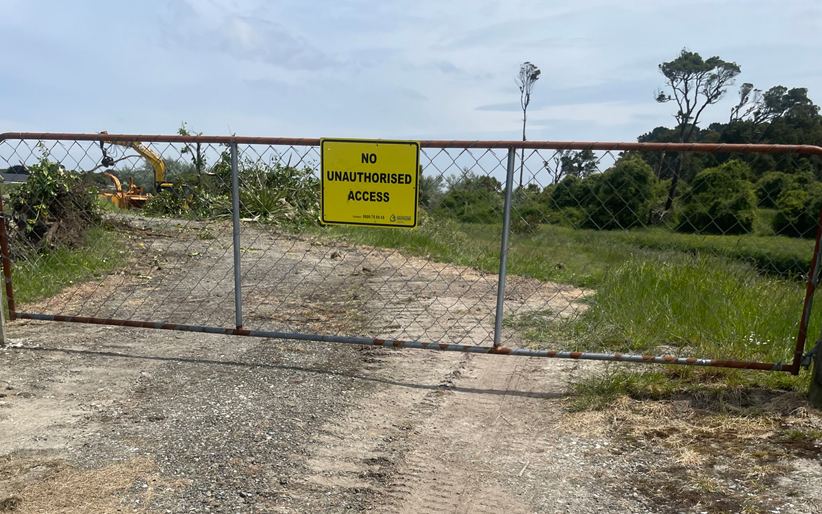 Residents angry as council removes vegetation from popular Waihōpai River greenbelt