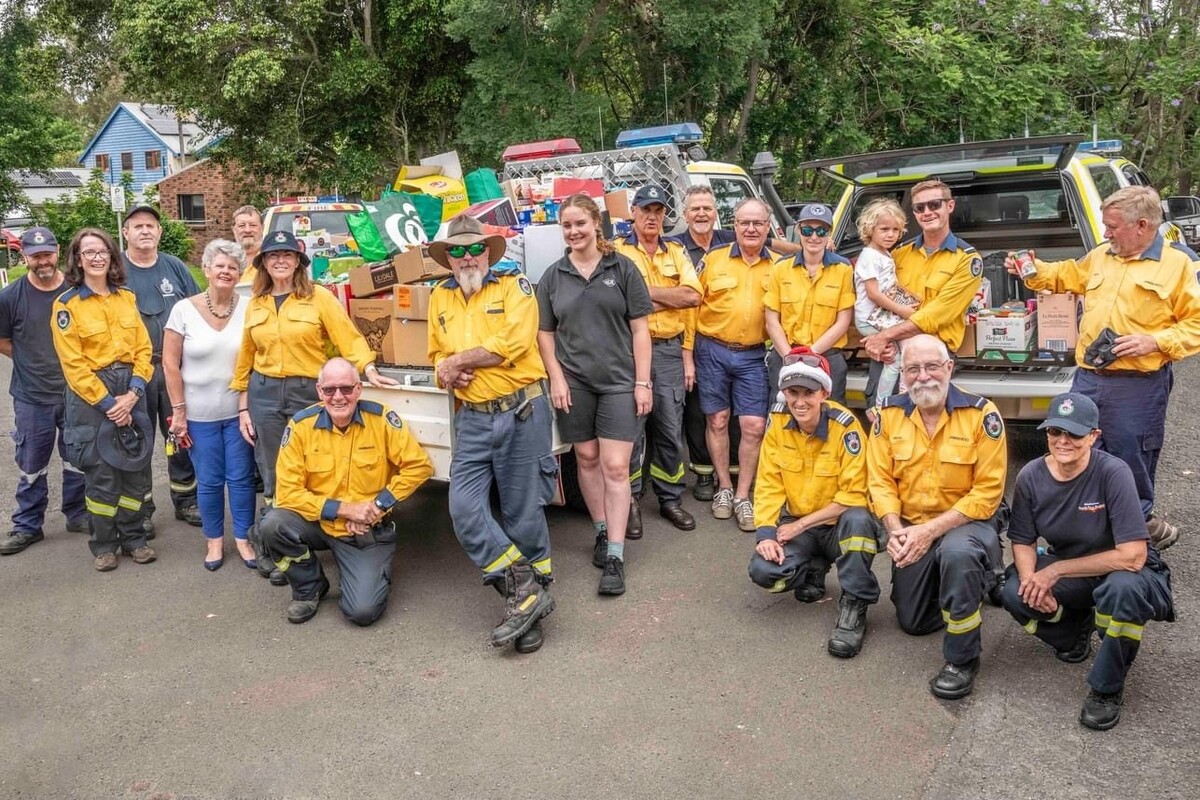 Jamberoo RFS kick off their food drive to support the Salvation Army