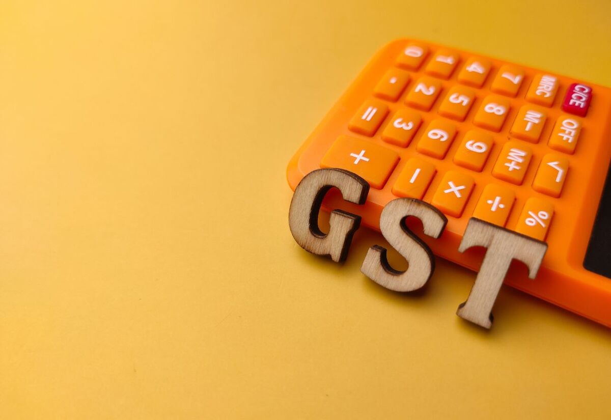 ComCom Targets Bundling Loophole