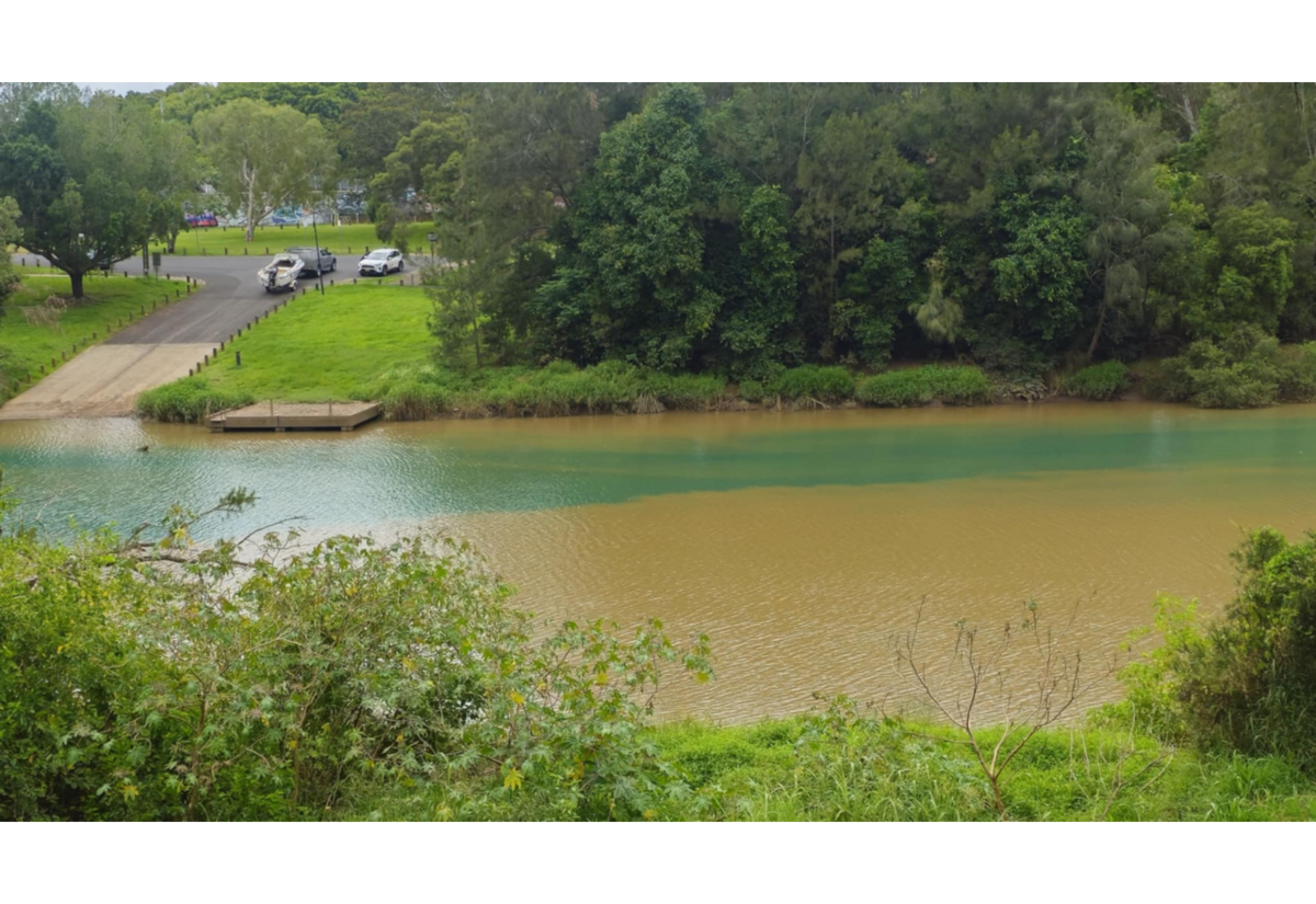 Investigations into the Wilsons River turning blue reveal no explanation