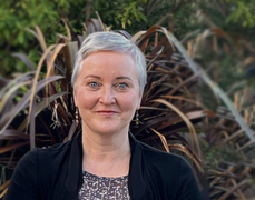 Christmas Q&As - Melissa Bell