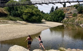 Elevated E.Coli levels put swimming spots on alert