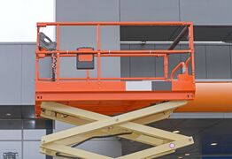 Scissor Lift Safety Under Spotlight