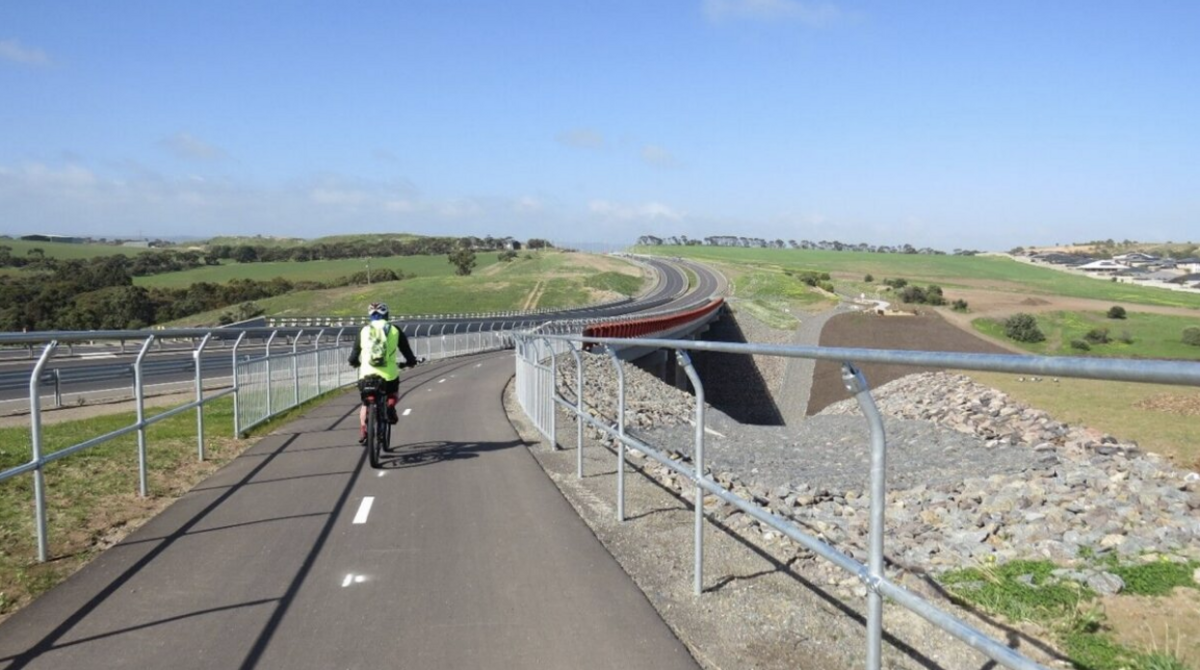 Cyclists Beware: Wire hazards on bike path