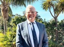 Gareth Ward launches South Coast Rail survey