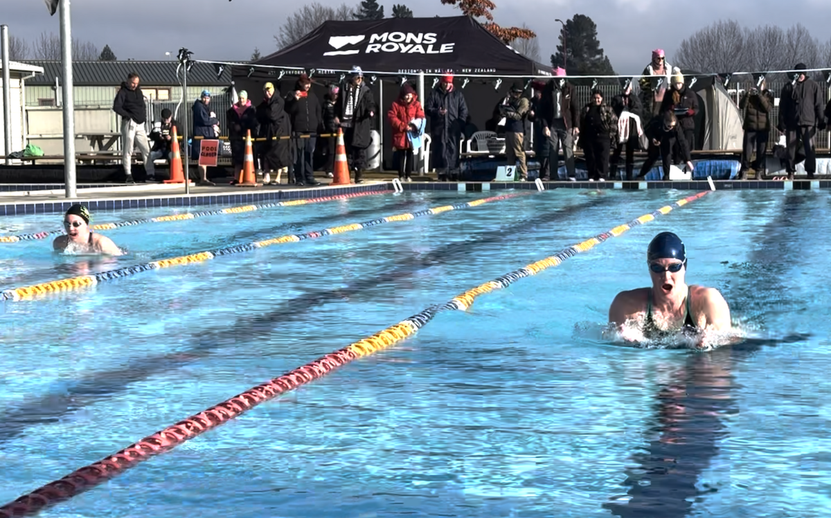 Central’s Frozen Ferns in Italy for Ice Swimming World Champs