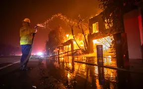 Wildfire risk in NZ: More flames, less insurance