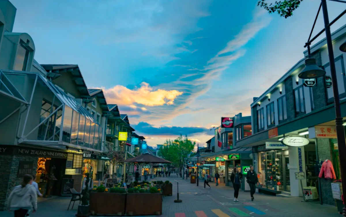 Tourism growth: A 'very serious investment' in infrastructure needed, says mayor.