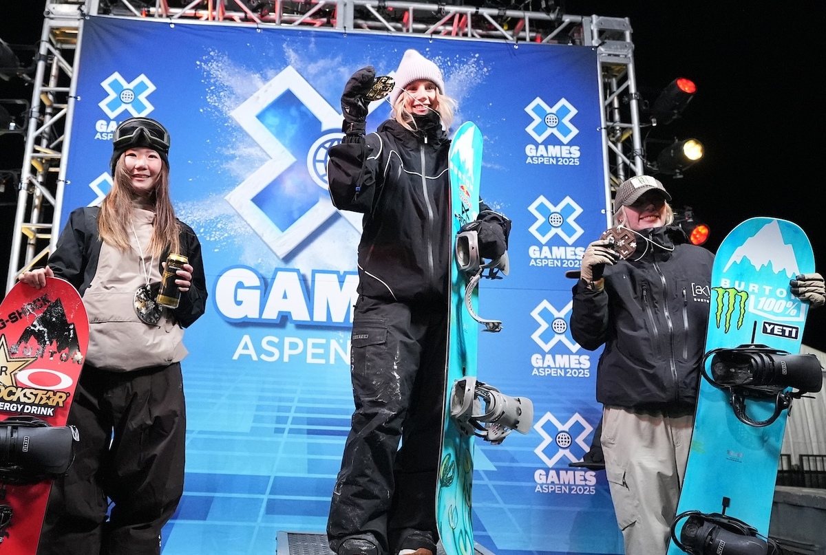 Zoi Sadowski-Synnott claims 10th X Games medal
