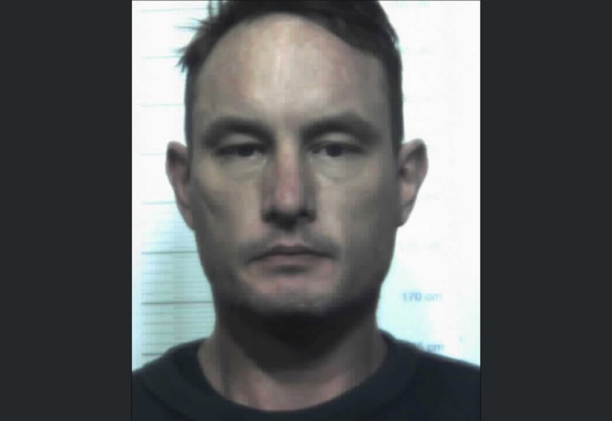 Manhunt underway for South Coast prison escapee