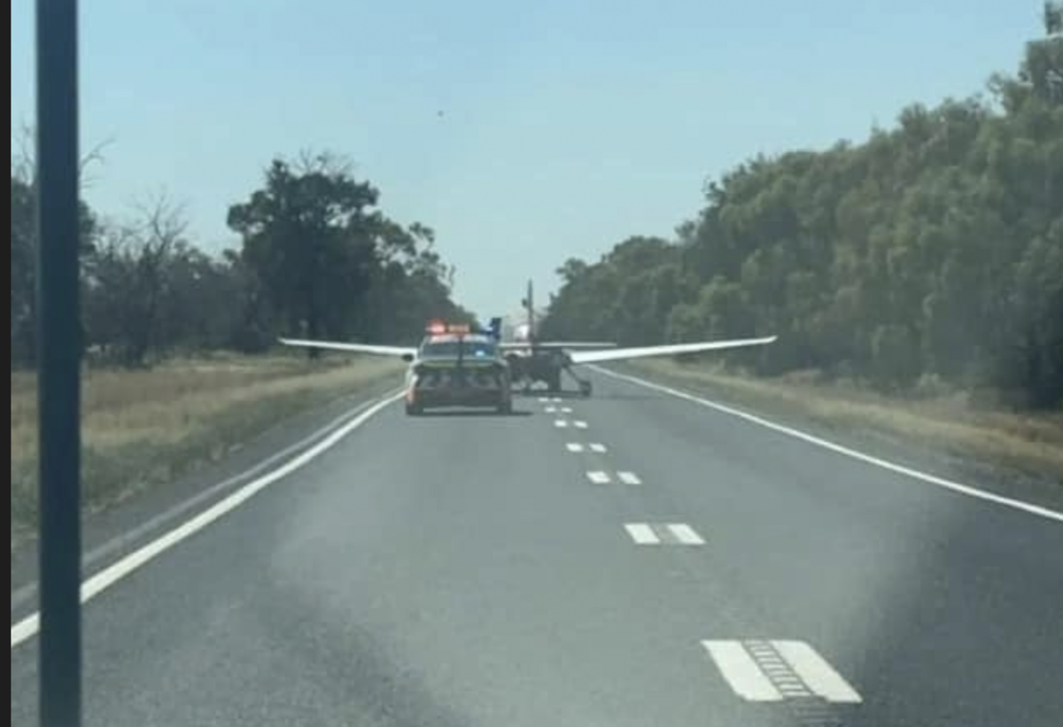 Light plane makes emergency landing on Mitchell Highway