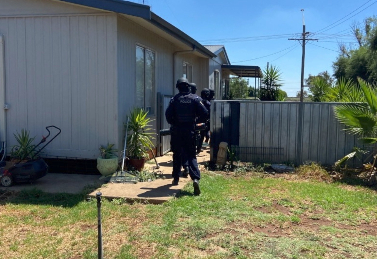 Police hit Cobar and Nyngan areas in 'high visibility' op