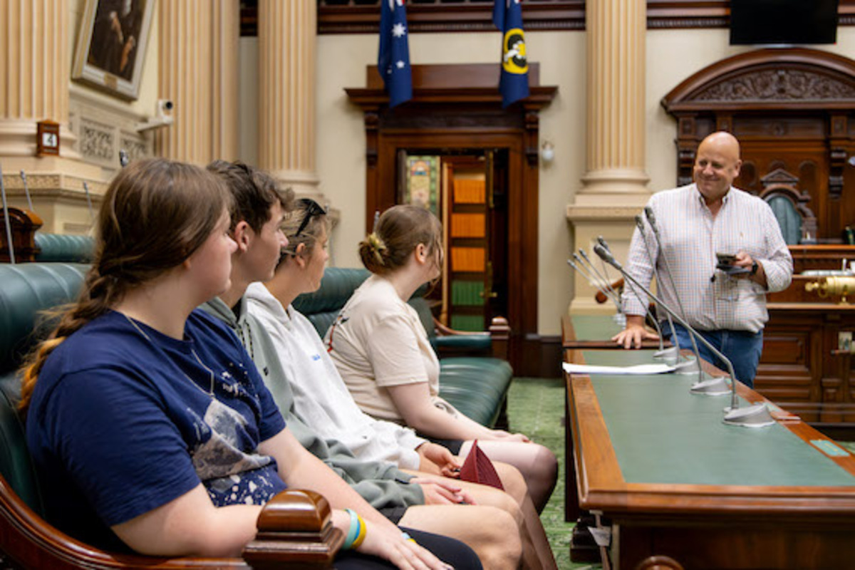 Compass students 'race' through Parliament