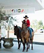 Nyngan and other local communities tip their hats for A Daughter's Journey