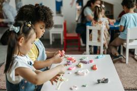 Shoalhaven Council votes to privatise family day care services, sparking community concern