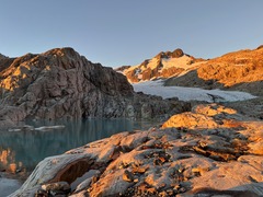 Tramper dies near Brewster Hut