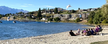 Woman flees from police into lake