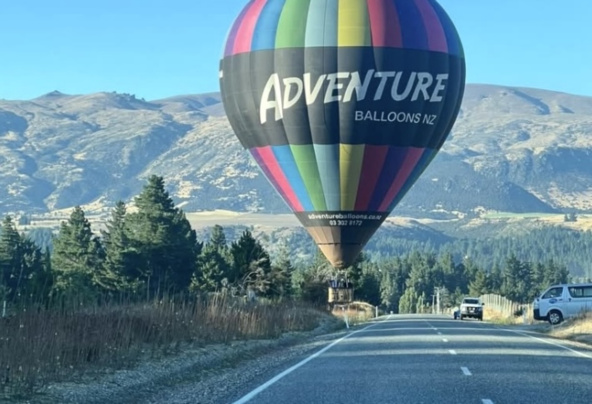 ‘Perfect’ balloon landing surprises locals