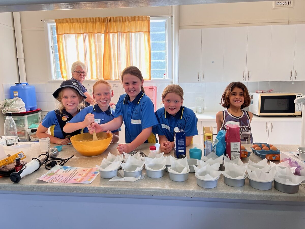 Coona Girl Guides back on track