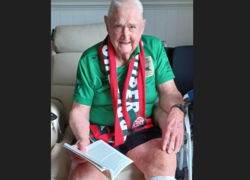 Gerringong living legends Sgt. Ken Hodges 