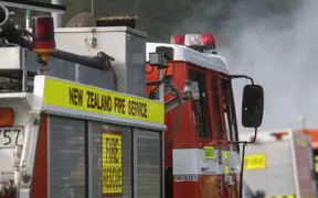 Motorists urged to avoid SH1 over Brynderwyn Hills due to blaze