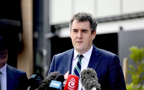 Auckland Harbour Bridge: Bishop appeals for international input on second crossing