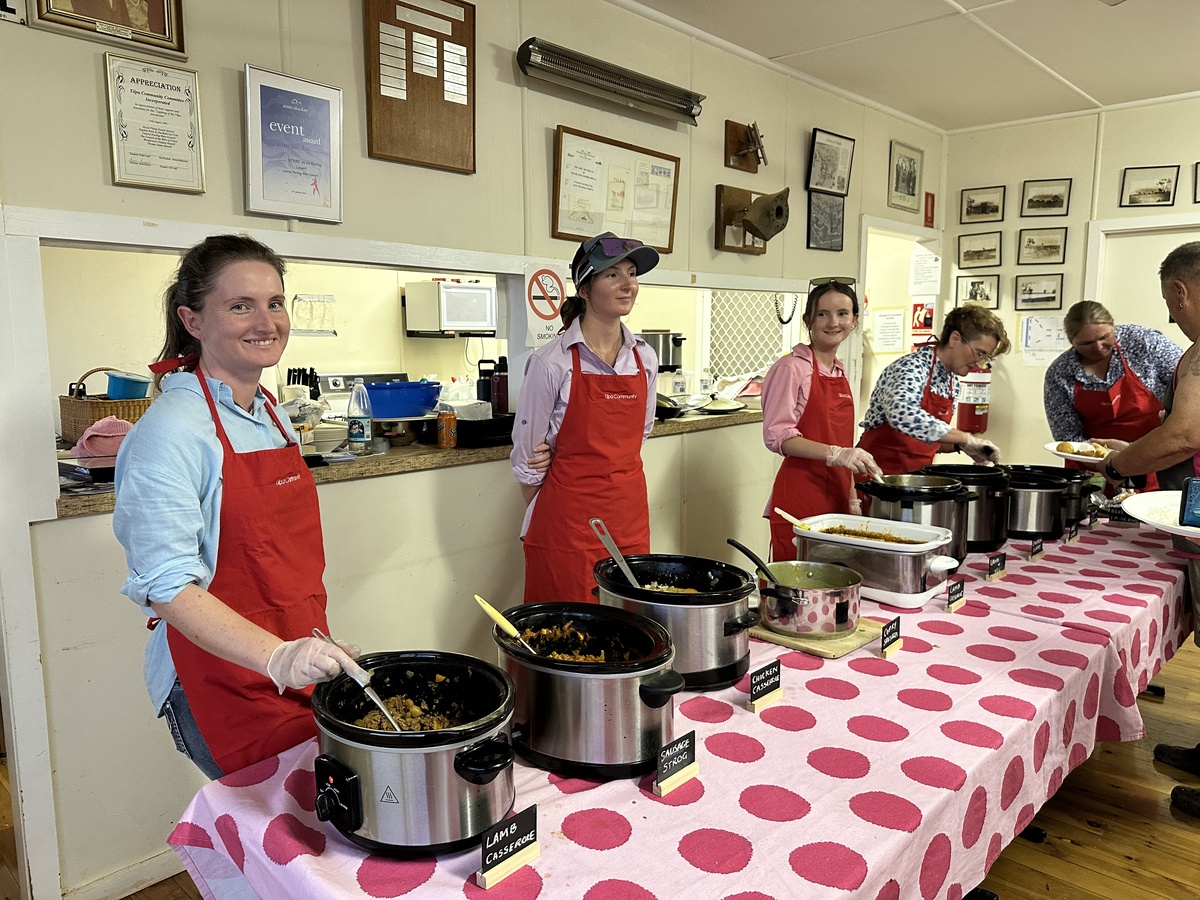 Tilpa feeds hungry Riverina Outback Rally crew 