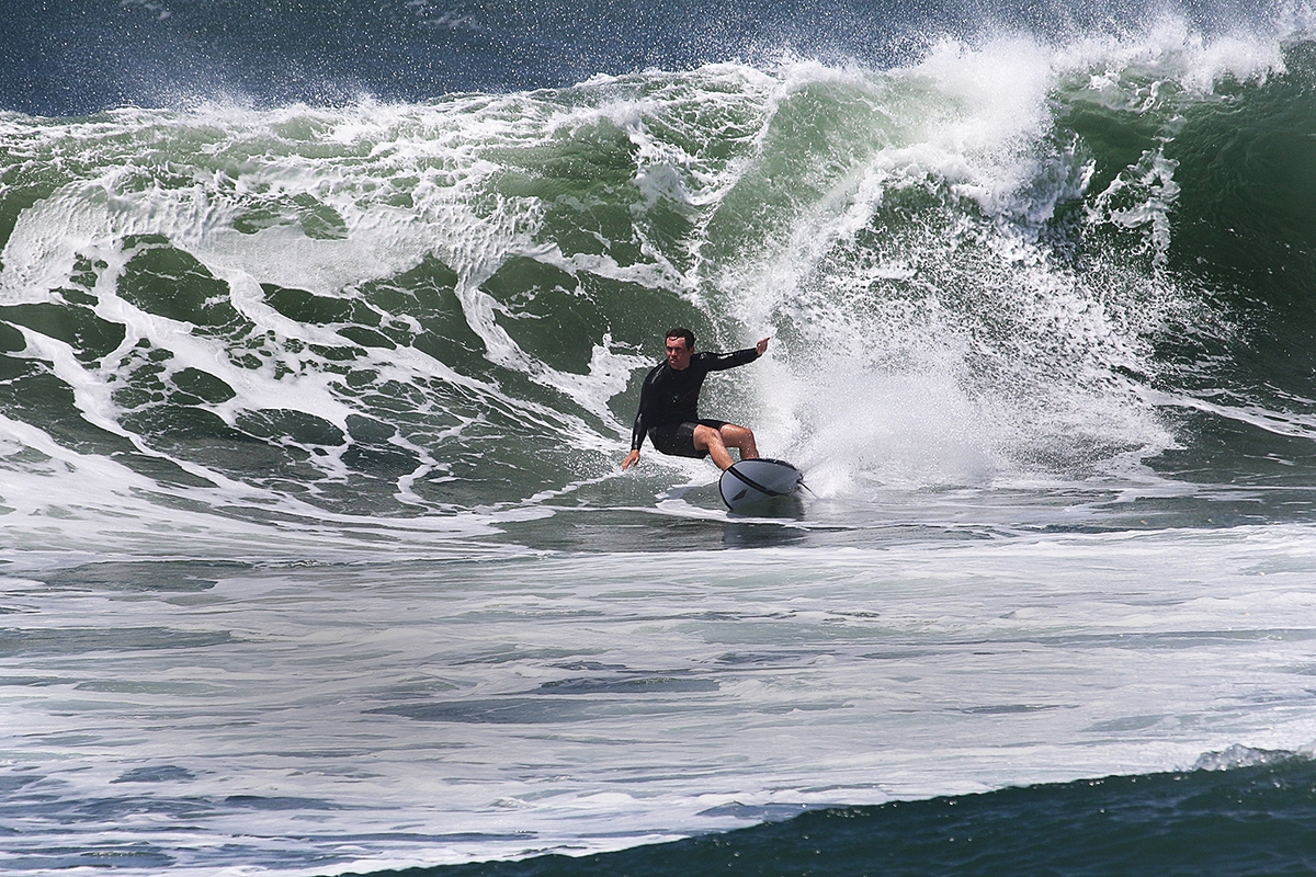 Council warns beachgovers over Boneyard algal bloom 