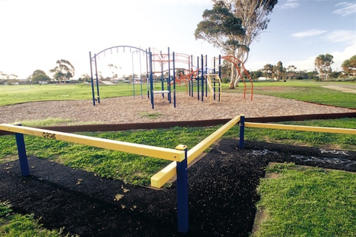 Urban greening strategy to expand tree canopy 