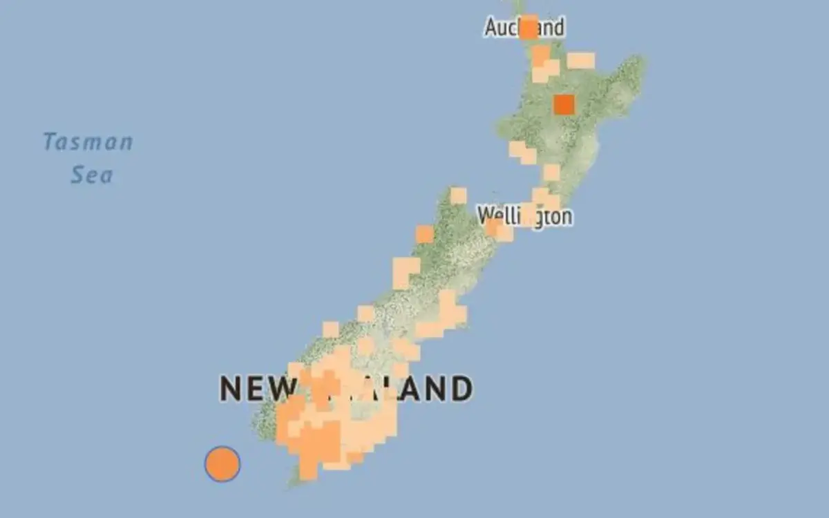 Magnitude 6.7 earthquake strikes off lower South Island