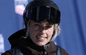 Zoi Sadowski-Synnott forced to pull out of Snowboard Big Air final after fall
