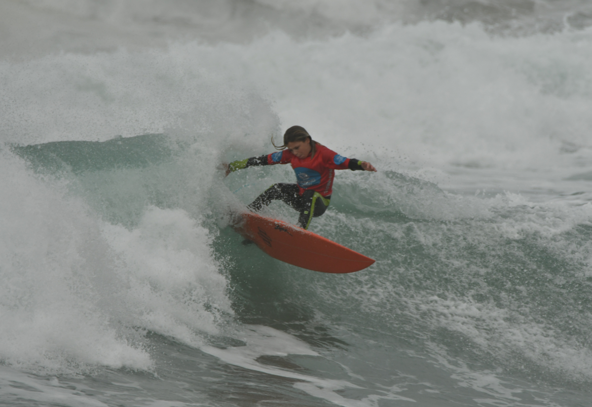 Unsafe conditions delay surfing titles