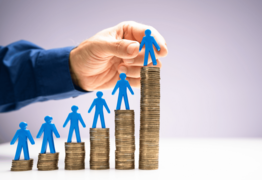 Labor advocates raising minimum wage above inflation