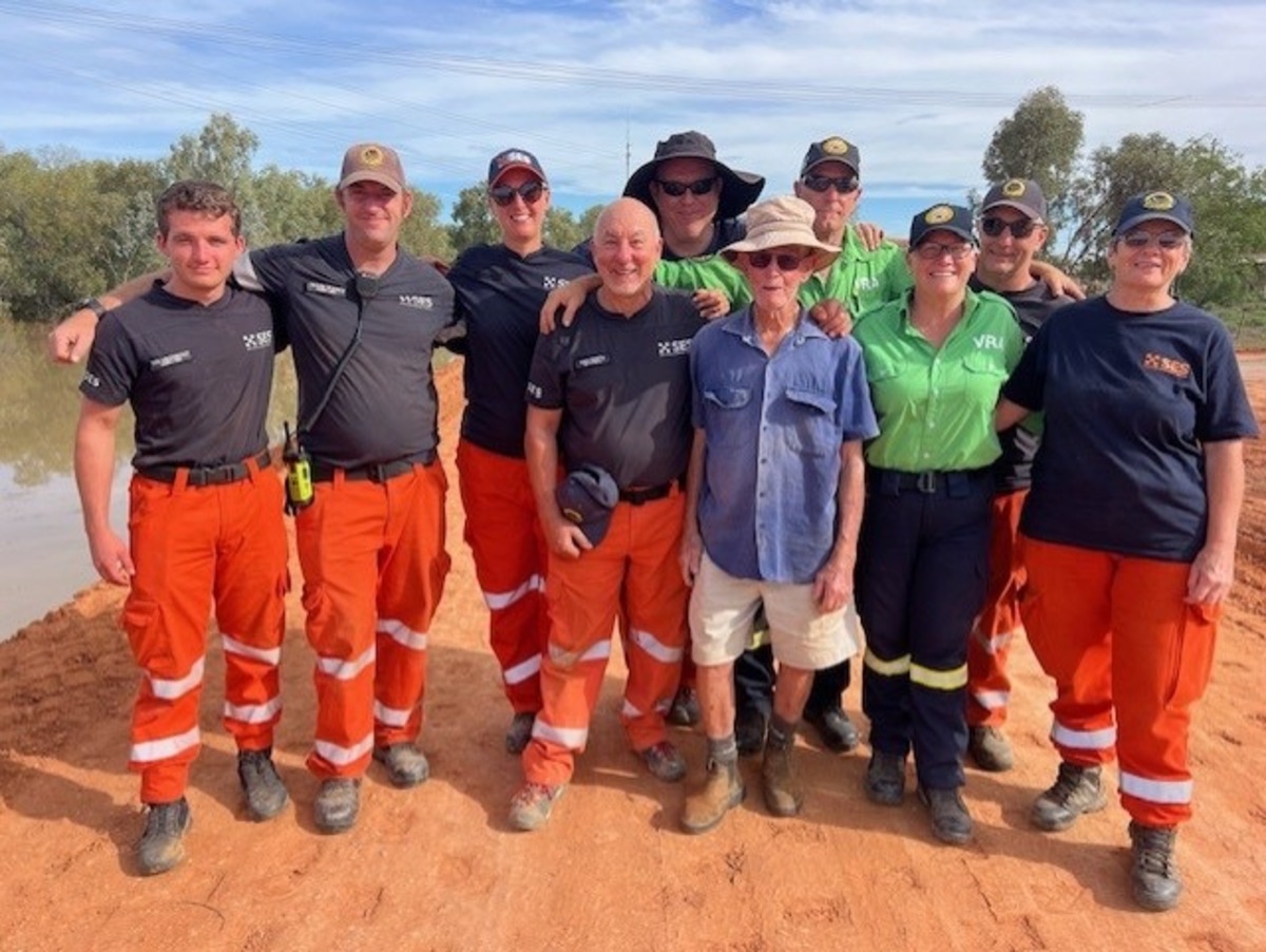 Flood waters recede in Wanaaring, head downstream