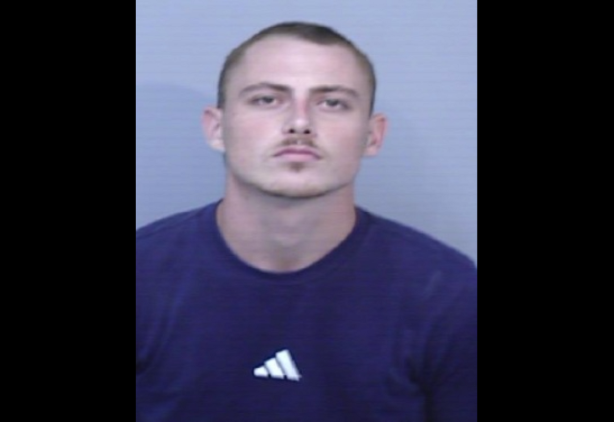 Police appeal for help to locate wanted Woodburn man