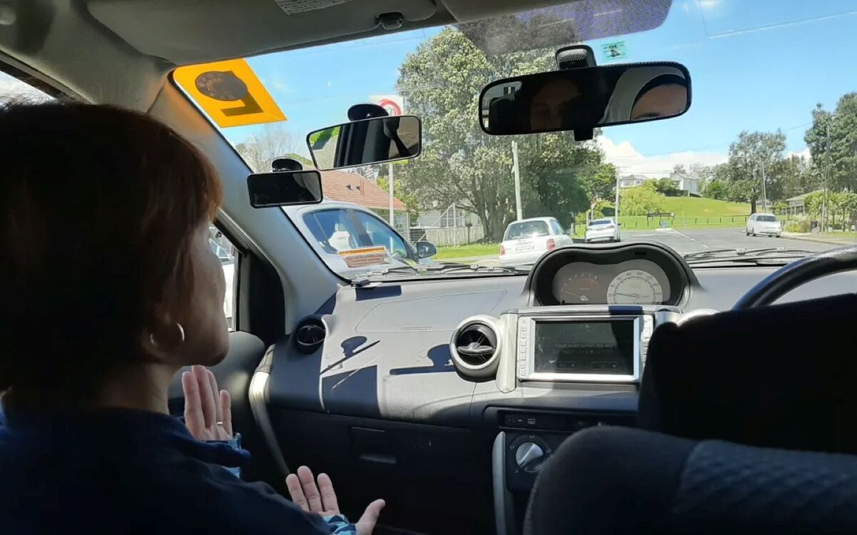 How does New Zealand's driving test compare to other countries