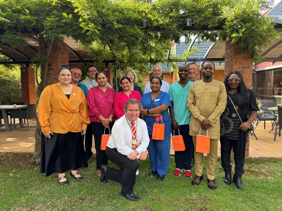 Griffith Aged care community celebrates permanent residency milestone for migrant staff