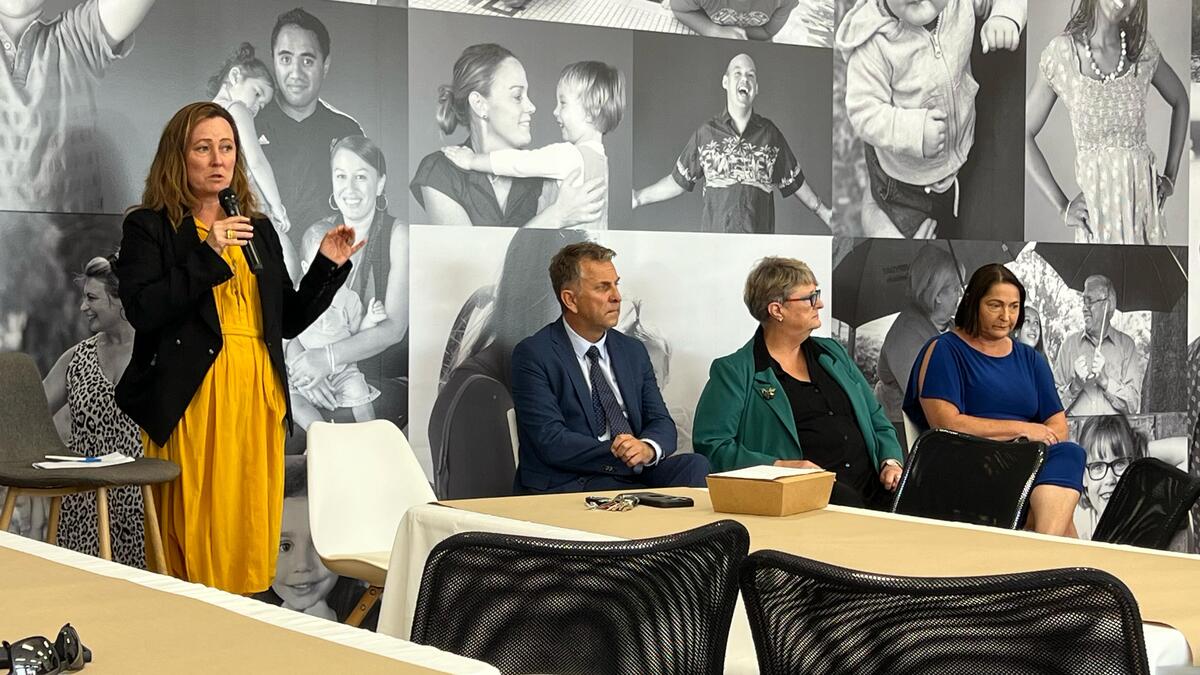 Kate rips into major parties over housing inaction