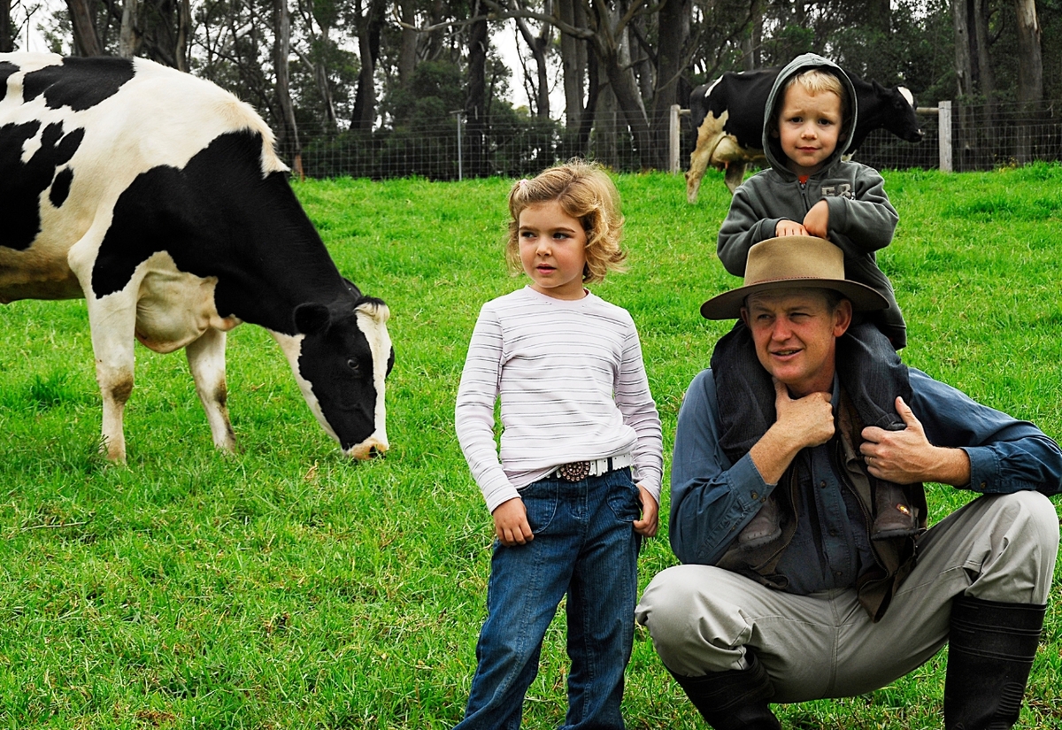  Kiama’s young dairy farmers face uncertain future 