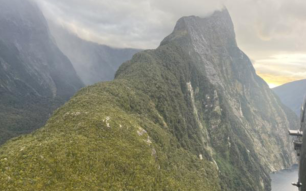 Large-scale search & rescue operation fails to find missing Fiordland tramper