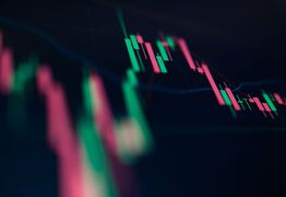 Wages Rise, Unemployment Holds Steady