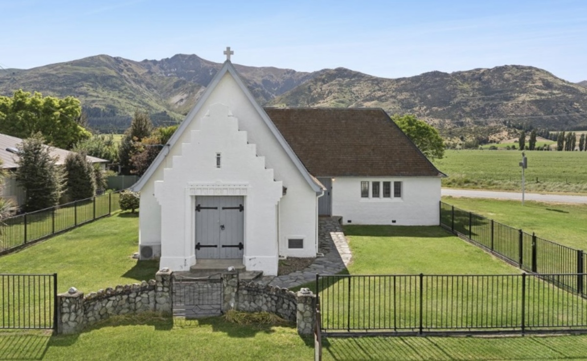 New owners of church want community input