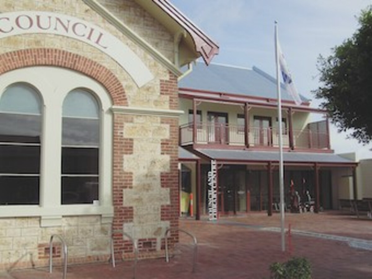 Alexandrina and Victor councils consult on financial future