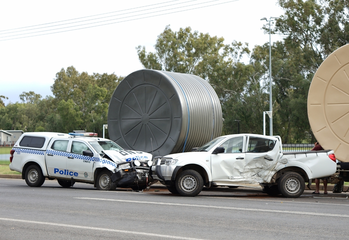 Policeman hospitalised after Coonamble crash