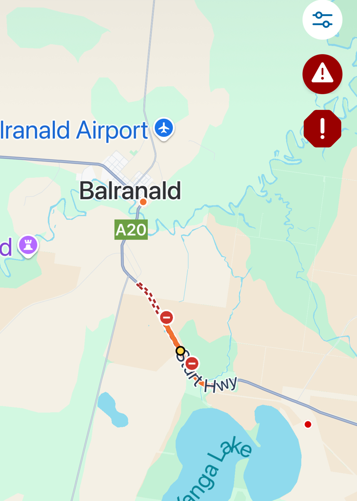 Truck fire closes Sturt Highway near Balranald